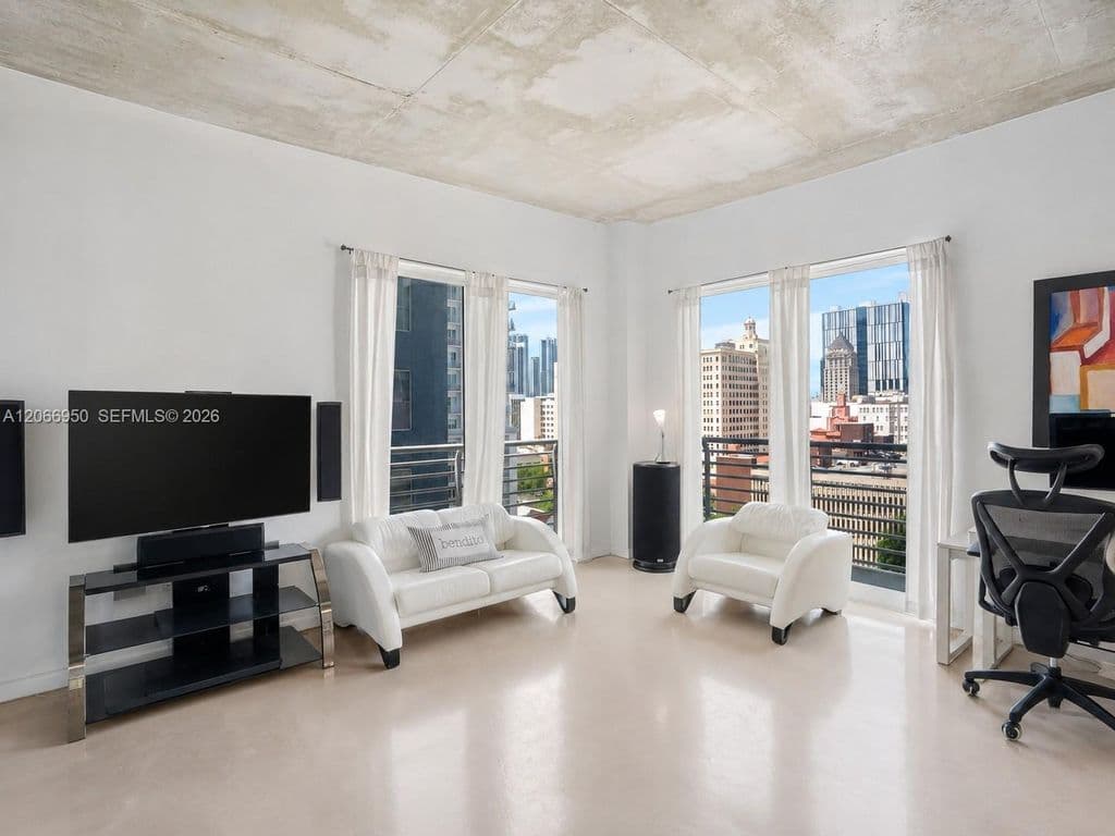 2-bedroom Condo — 234 NE 3rd St APT 1007