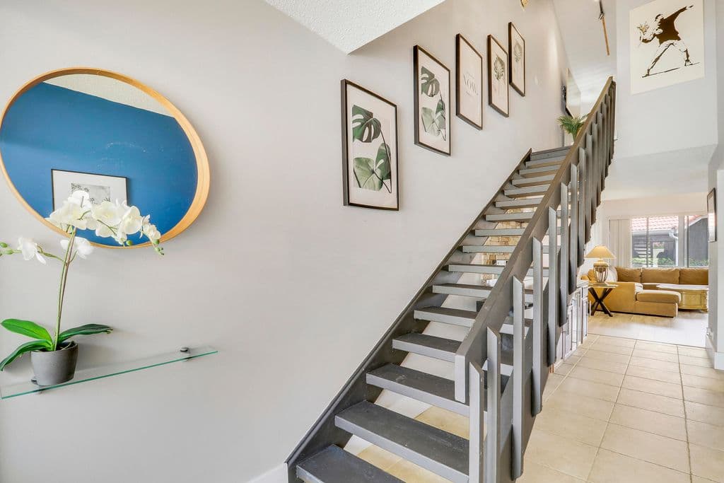 2-bedroom Property — 127 Old Meadow Way