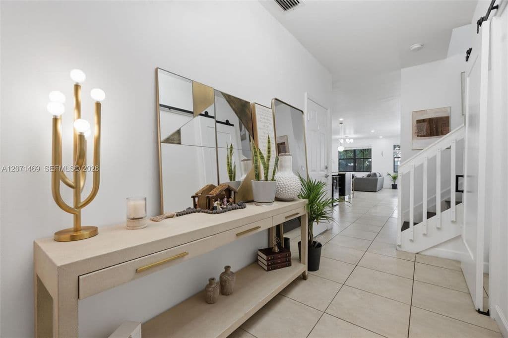 4-bedroom Property — 7042 NW 103rd Path