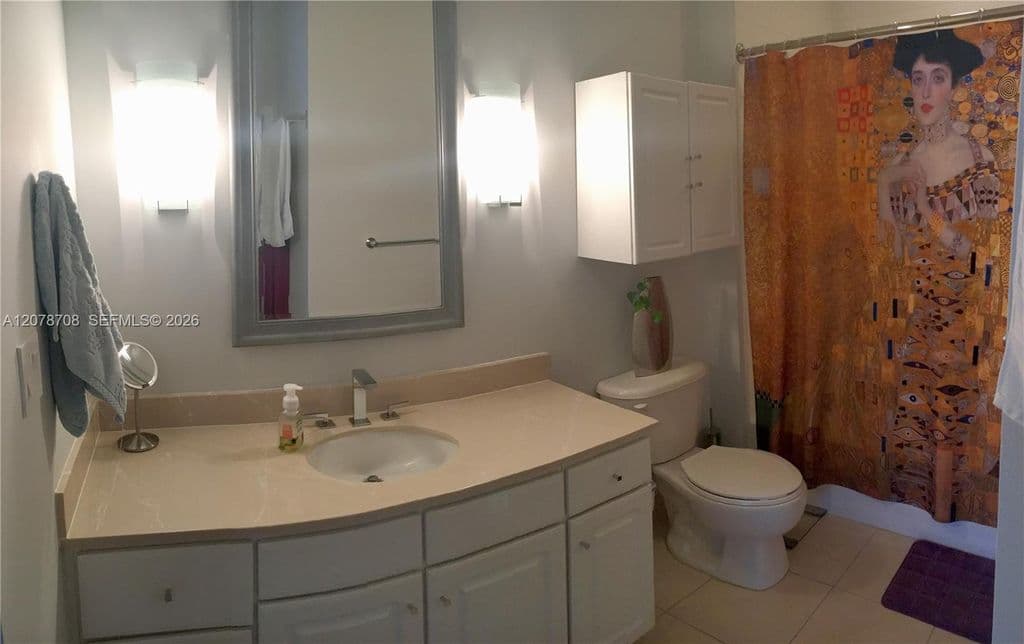 1-bedroom Condo — 2001 Biscayne Blvd APT 2604