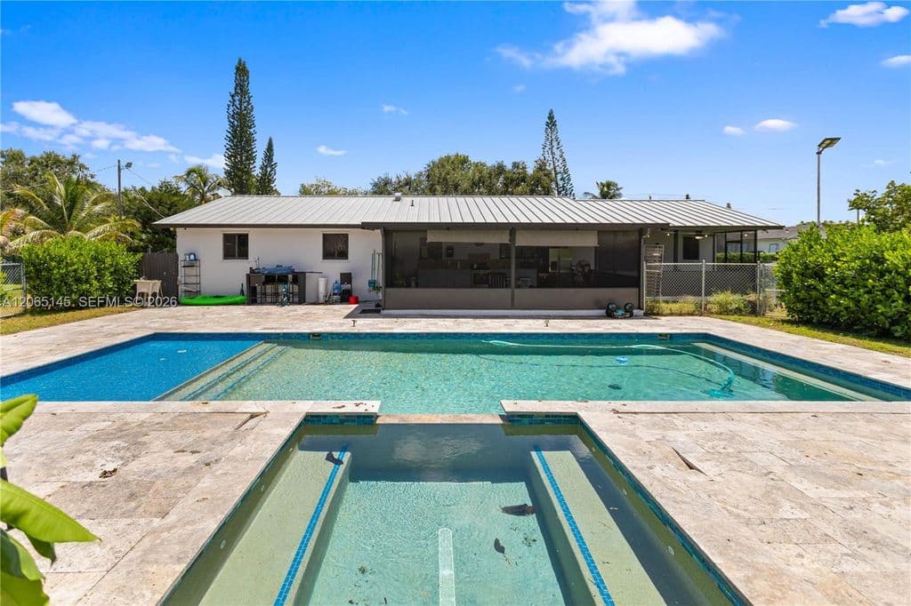 4-bedroom Single-Family Home — 26480 SW 187th Ave