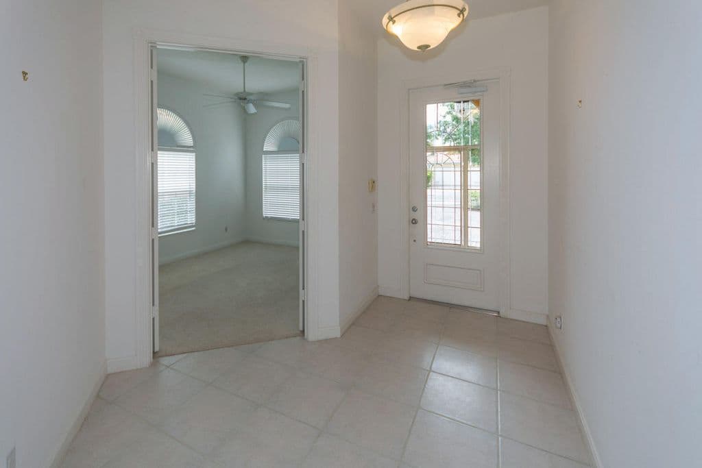 3+1 Müstakil ev — 4705 Dovehill Drive