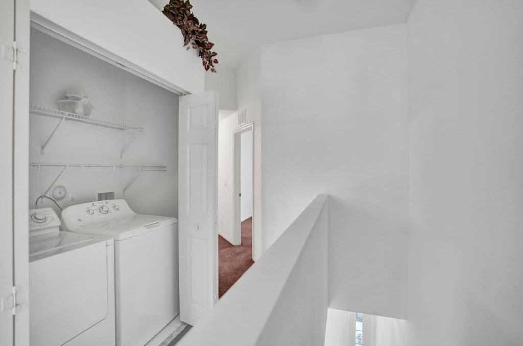 3+1 Mülk — 1102 Woodfield Road