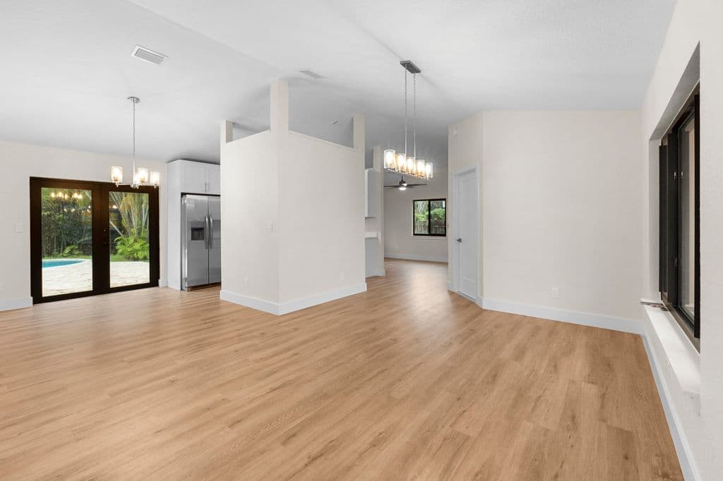 3+1 Müstakil ev — 2749 Park Drive