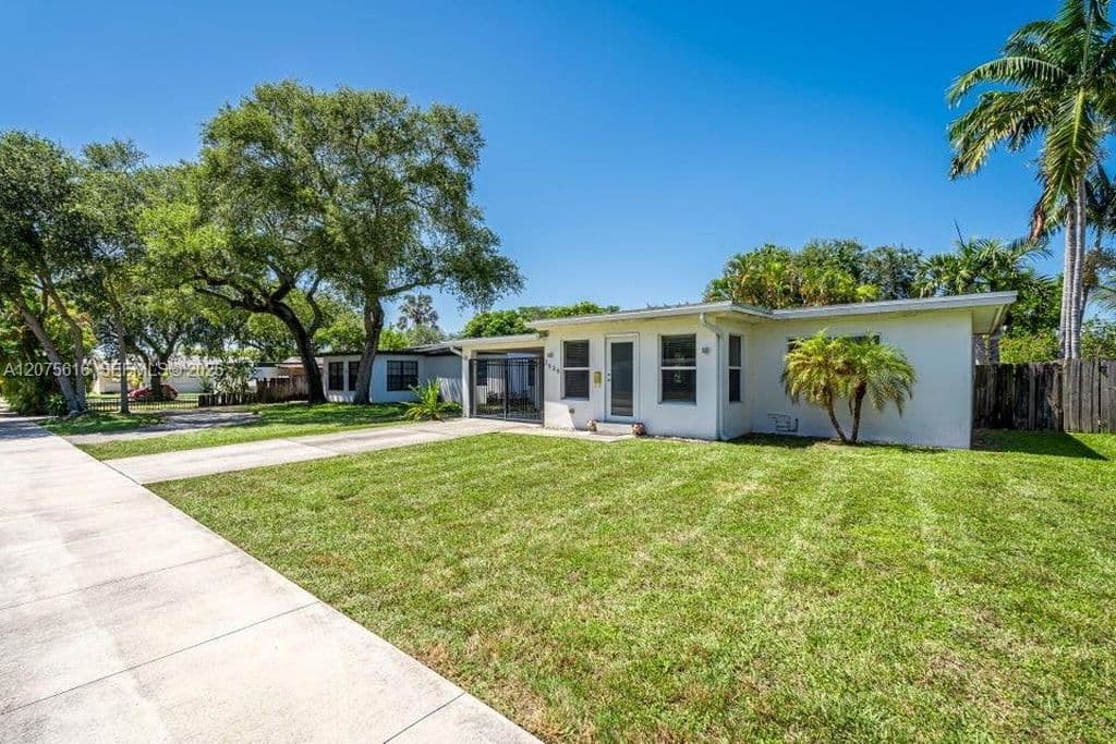 1-bedroom Single-Family Home — 2539 Coolidge St