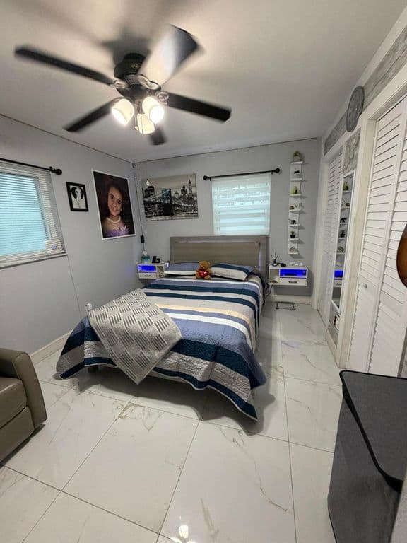 3-bedroom Single-Family Home — 3407 TACONIC Drive