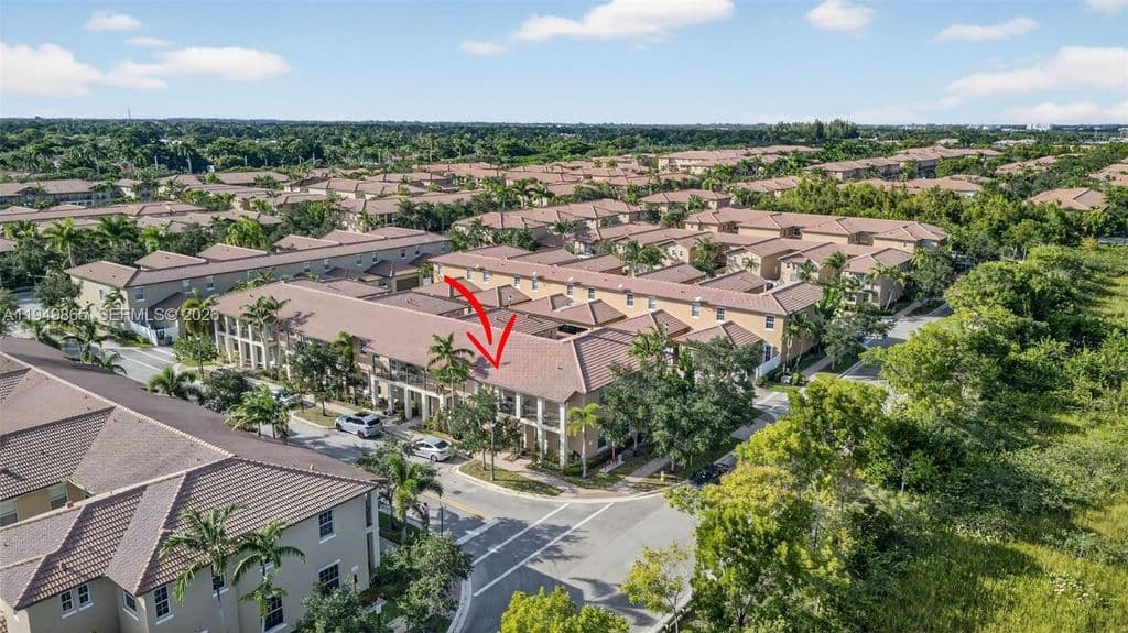 3-bedroom Property — 14615 SW 14th St #14615