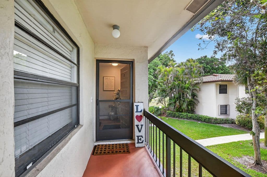 2+1 Condo — 21501 Juego Circle #29 F