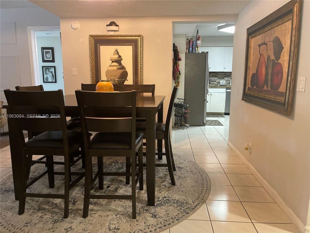 2+1 Condo — 16475 Golf Club Rd APT 309