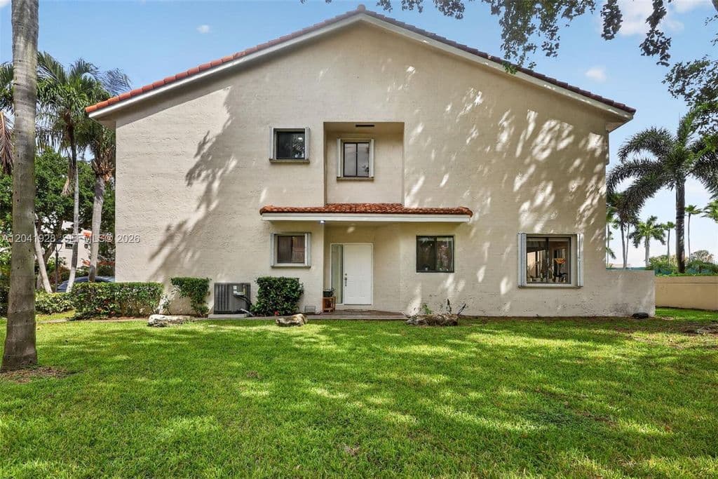 4+1 Mülk — 21391 Marina Cove Cir APT 19-K