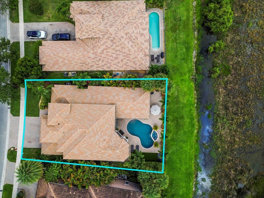 5+1 Müstakil ev — 8729 Wellington View Drive