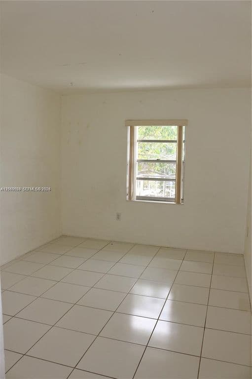 2+1 Condo — 9611 SW 77th Ave APT 306A