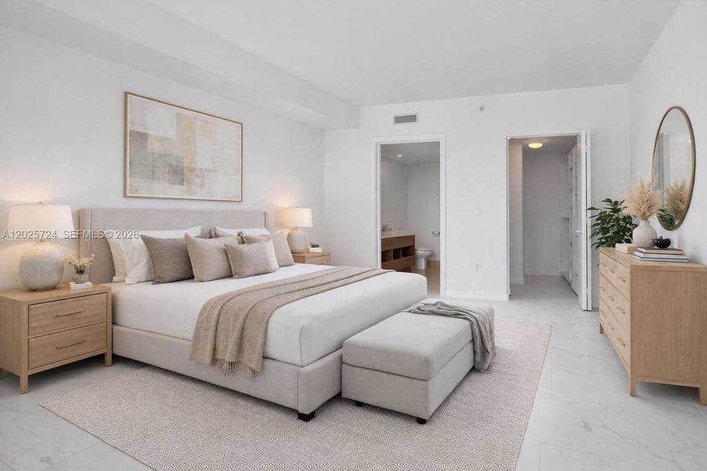 2+1 Condo — 1300 S Miami Ave Unit 3211
