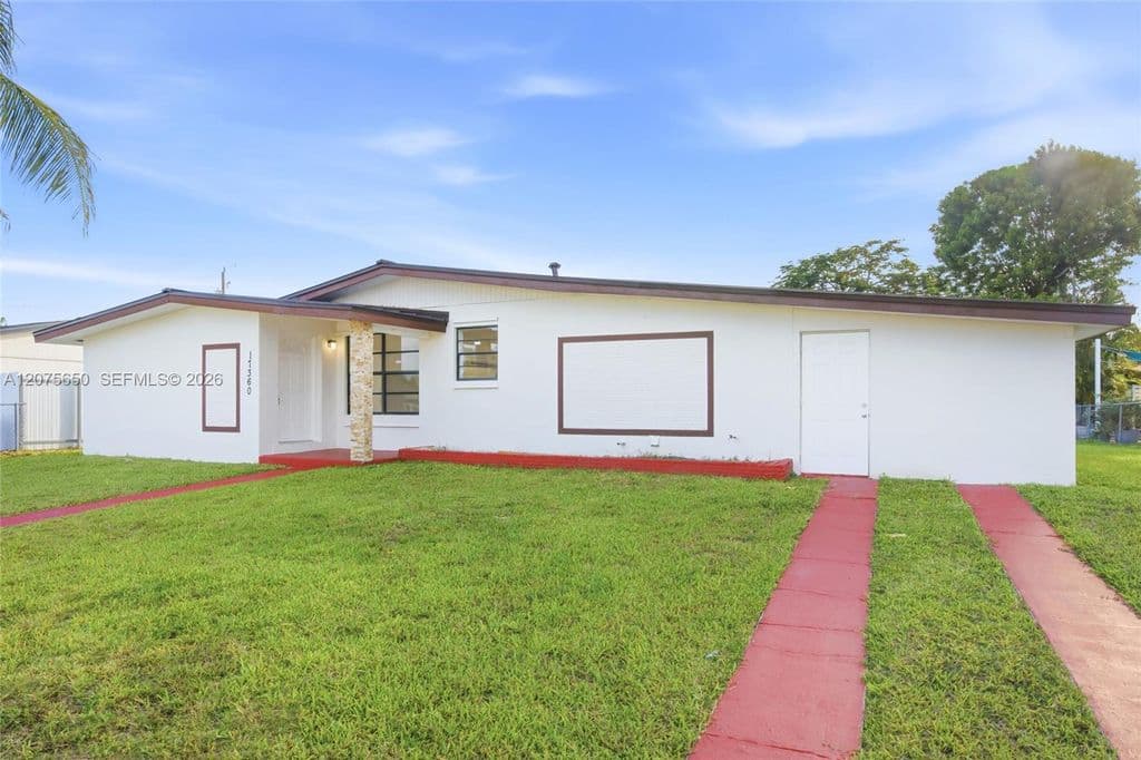 3-bedroom Single-Family Home — 17360 SW 121st Ave