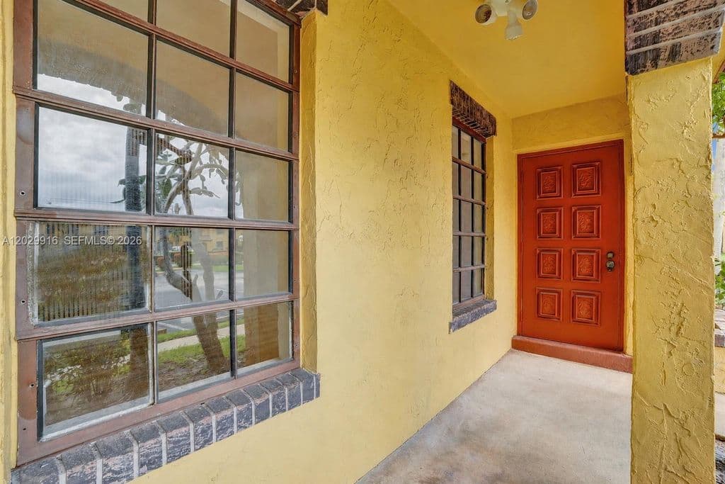 3-bedroom Property — 2613 NW 47th Ter #202