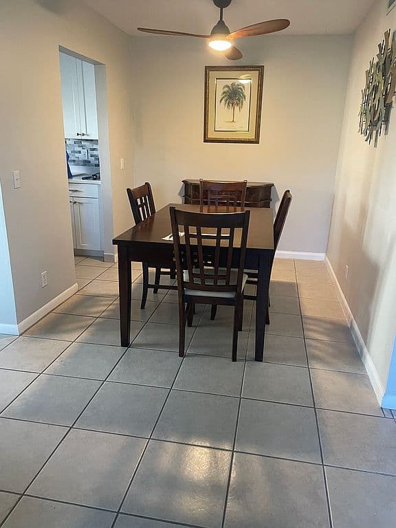 2+1 Condo — 600 Snug Harbor Dr APT A10