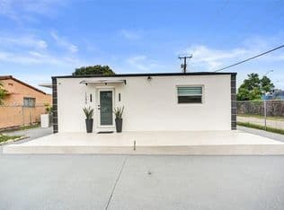 3+1 Müstakil ev — 1245 Vermont St, Opa Locka, 33054