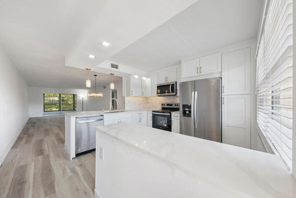 2+1 Condo — 3201 Portofino Pt #D3