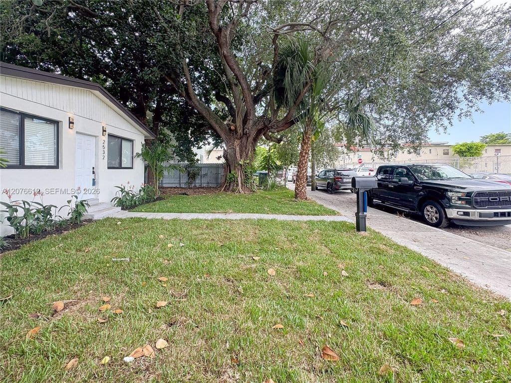 3-bedroom Single-Family Home — 2534 NW 51st Ter