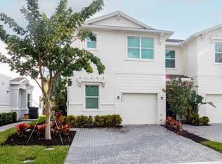 3+1 Townhouse — 4578 Meyerson Place, Lake Worth, 33463