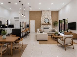 3+1 Condo — 601 Leslie Dr, Hallandale, 33009