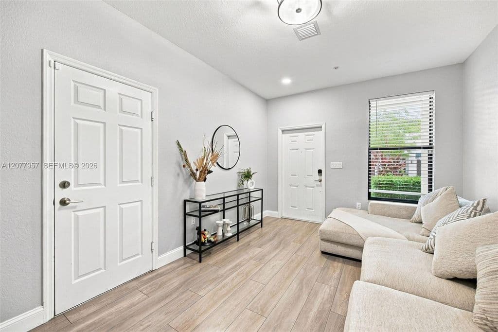4-bedroom Single-Family Home — 156 SW 185th Way