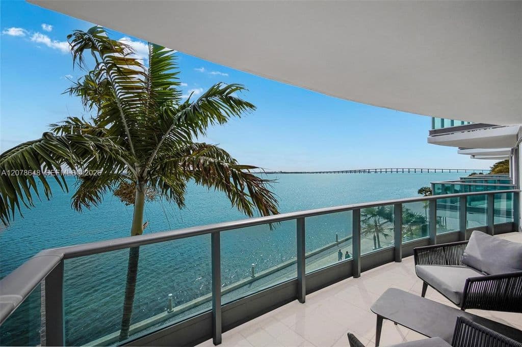 2-bedroom Condo — 1331 Brickell Bay Drive Blvd #33