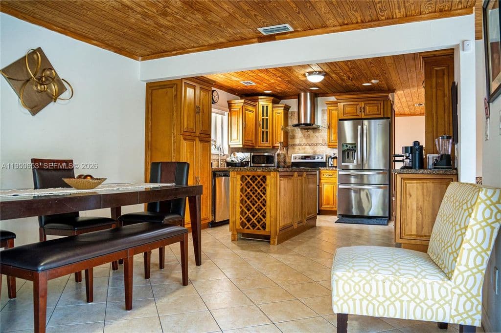 5+1 Müstakil ev — 9420 SW 212th Ter