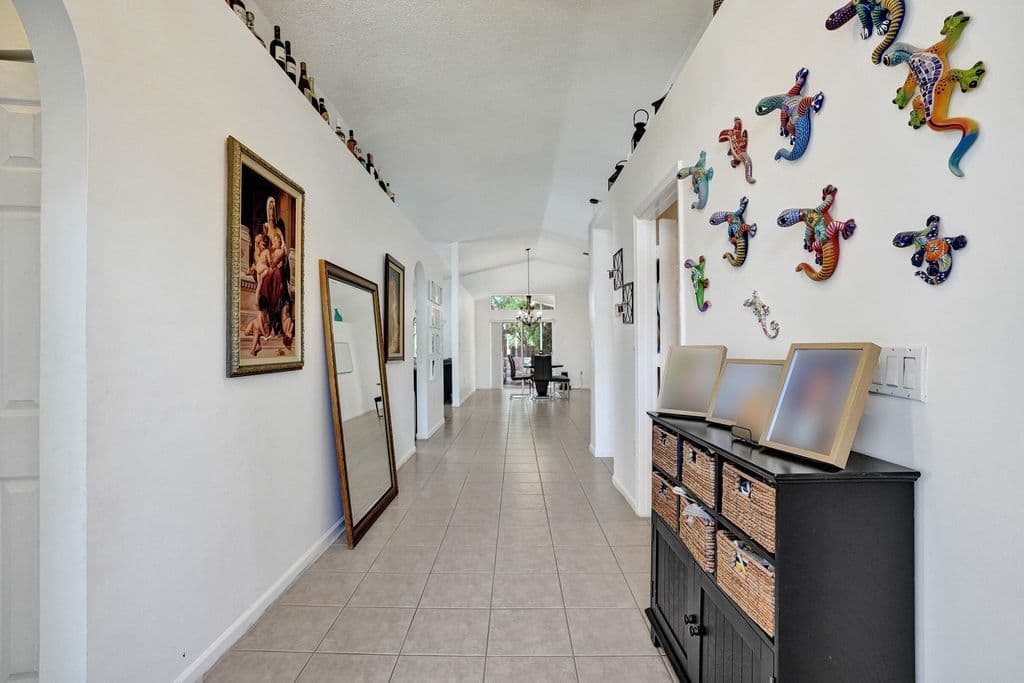 3-bedroom Single-Family Home — 7572 Parkside Lane
