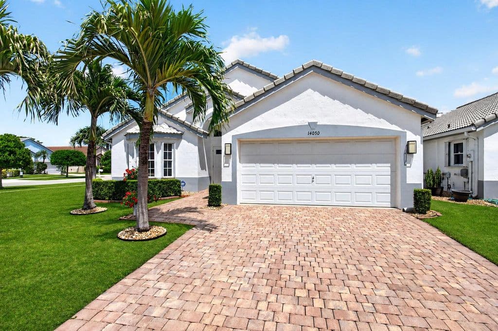 3-bedroom Single-Family Home — 14050 Fair Isle Drive