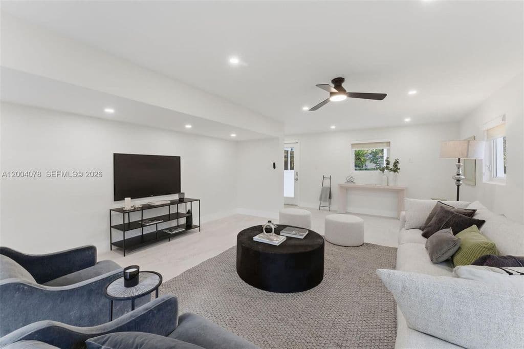 3+1 Mülk — 13225 SW 83rd Ct