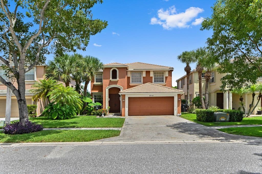 4-bedroom Single-Family Home — 9709 Wyeth Court