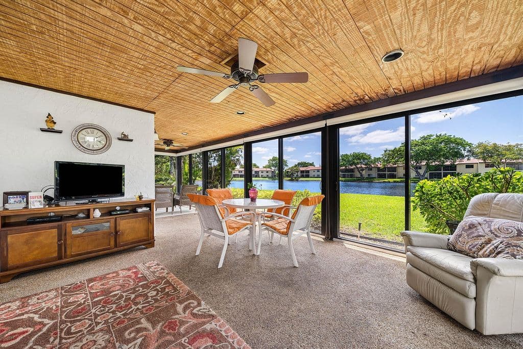 2-bedroom Condo — 21875 Arriba Real #18b