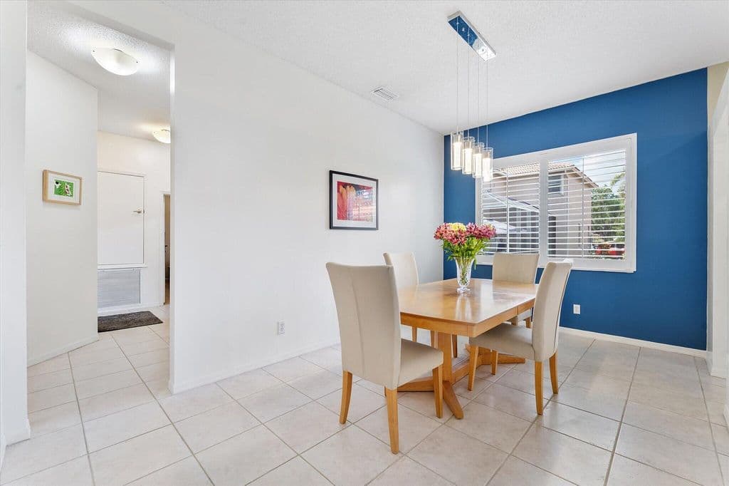 4-bedroom Single-Family Home — 16007 OPAL CREEK Drive