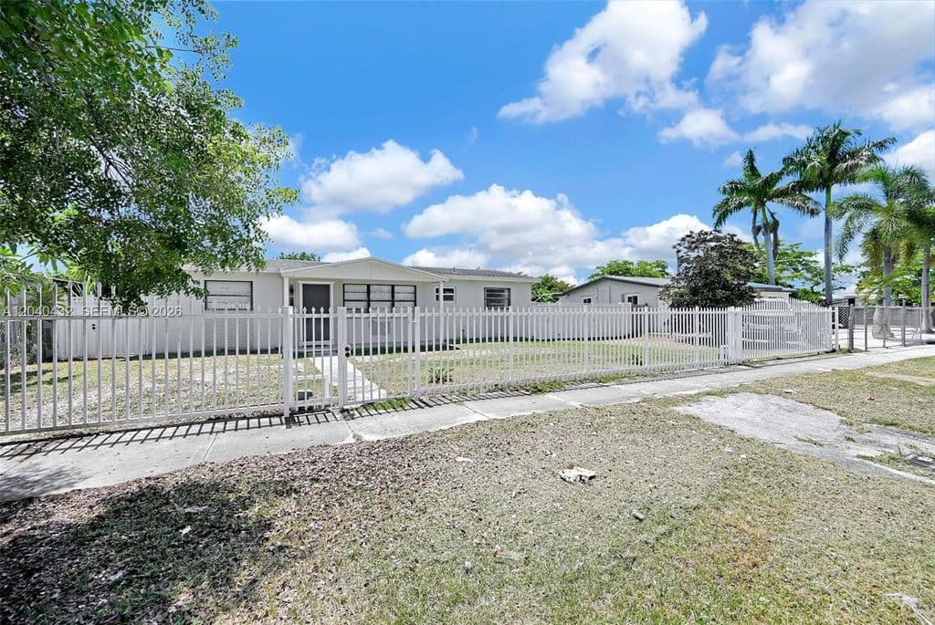 3+1 Müstakil ev — 28410 SW 147th Ave