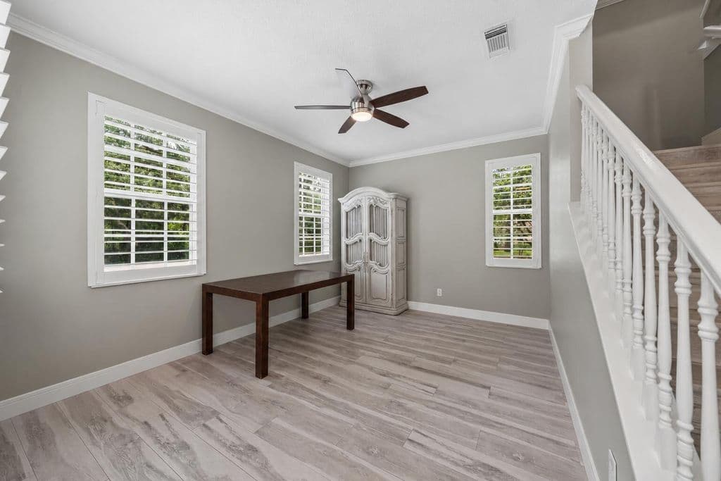 3+1 Müstakil ev — 142 Newcastle Drive