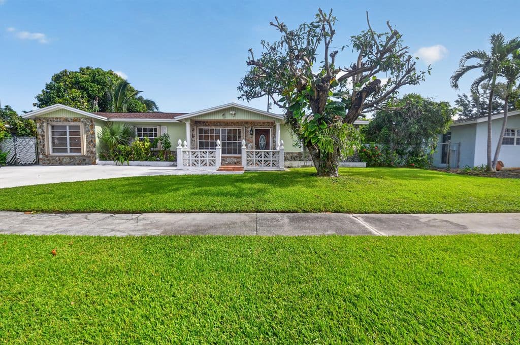 4+1 Müstakil ev — 1826 16TH Avenue N
