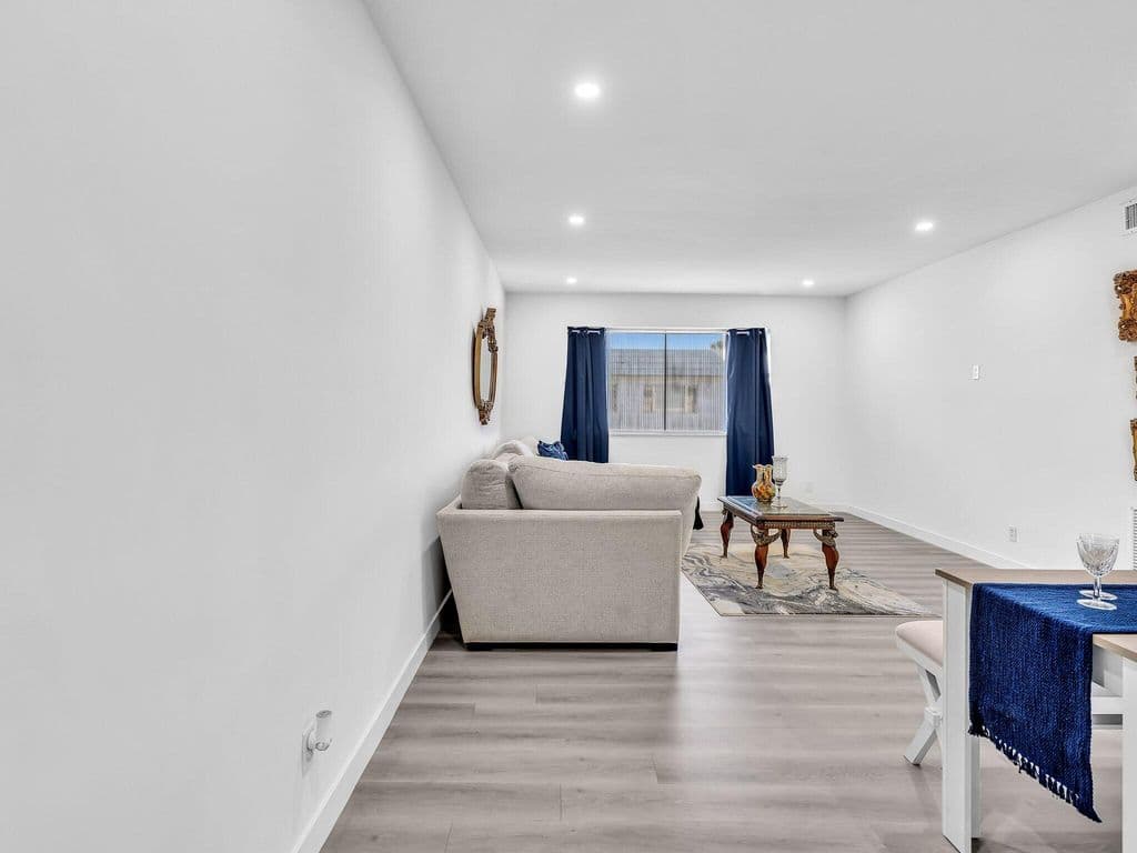 2-bedroom Condo — 330 S Cypress Road #628