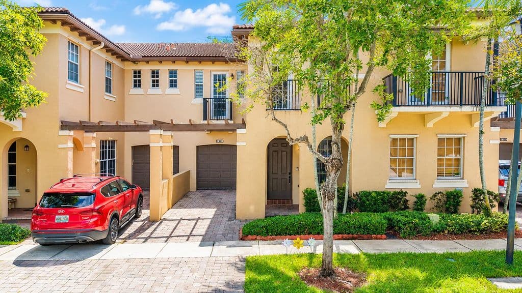 3-bedroom Property — 4414 MORGAN Lane