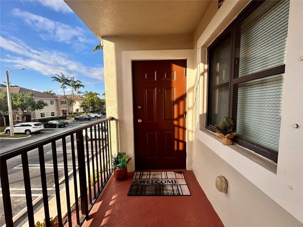 2-bedroom Condo — 22801 SW 88th Pl Unit 202