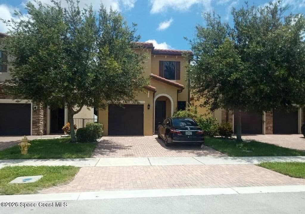 3+1 Müstakil ev — 4845 NW 55th Pl