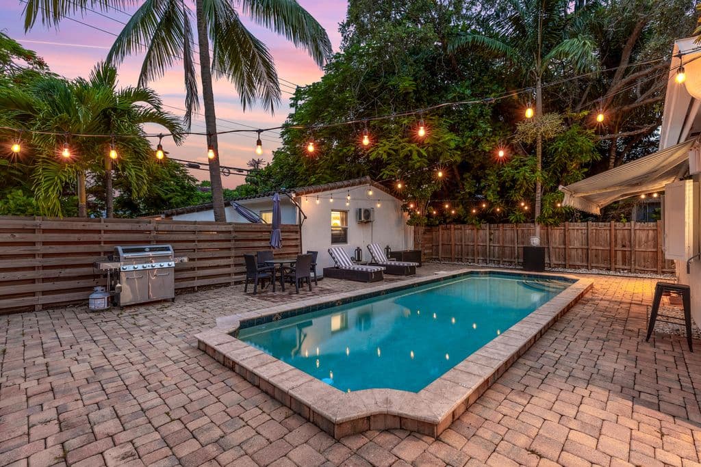 3-bedroom Single-Family Home — 1521 SW 4th Avenue