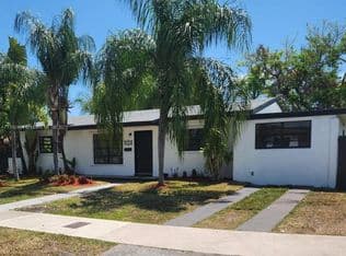 3+1 Müstakil ev — 9340 Martinique Dr, Cutler Bay, 33189