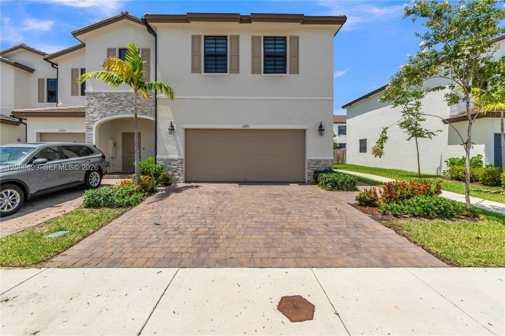 3-bedroom Property — 12911 SW 231st Ter