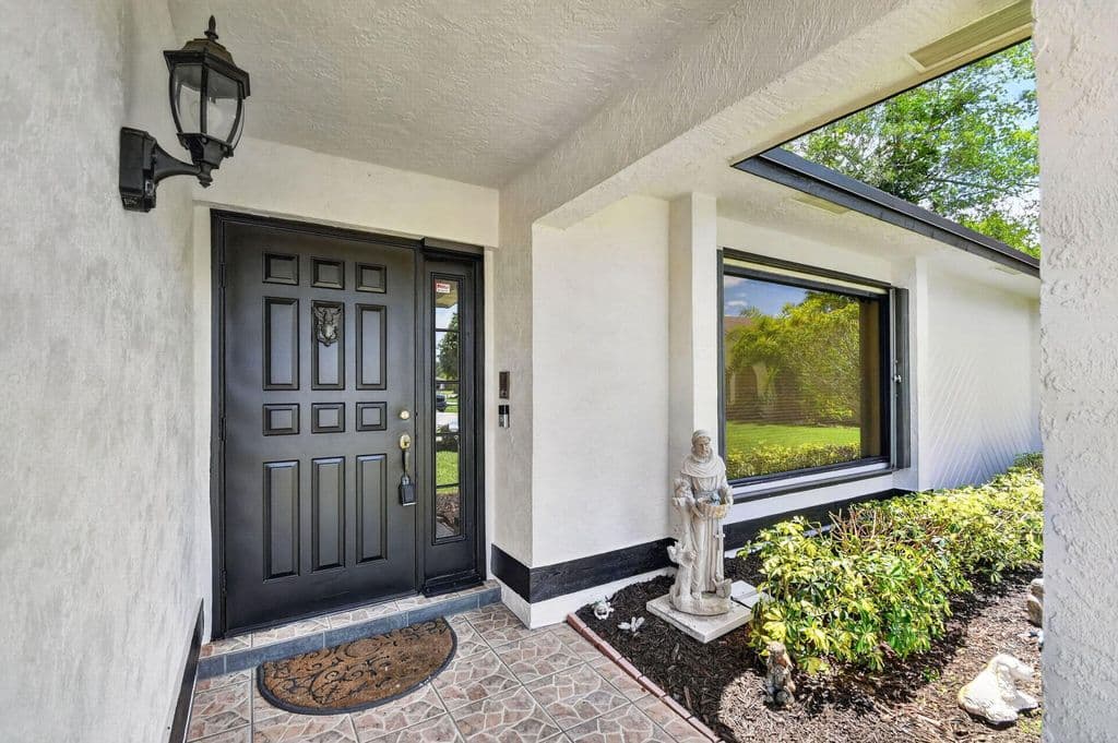 3+1 Müstakil ev — 980 Ryanwood Drive