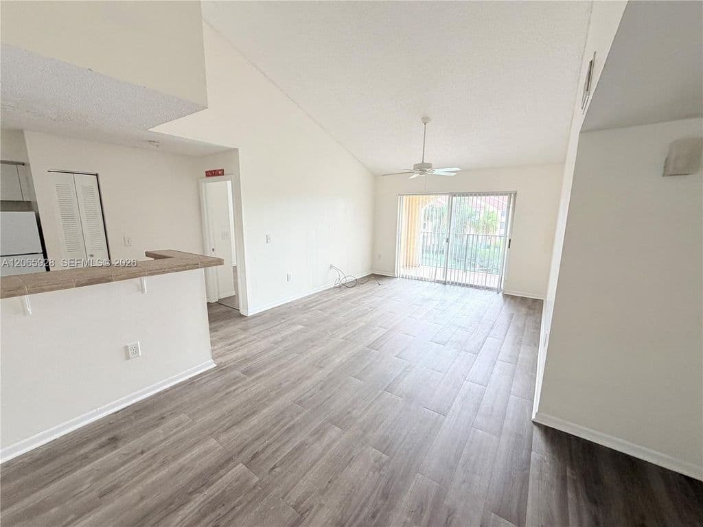 2+1 Condo — 1749 Village Blvd APT 304
