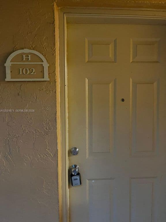 2-bedroom Condo — 18111 NW 68th Ave APT H102