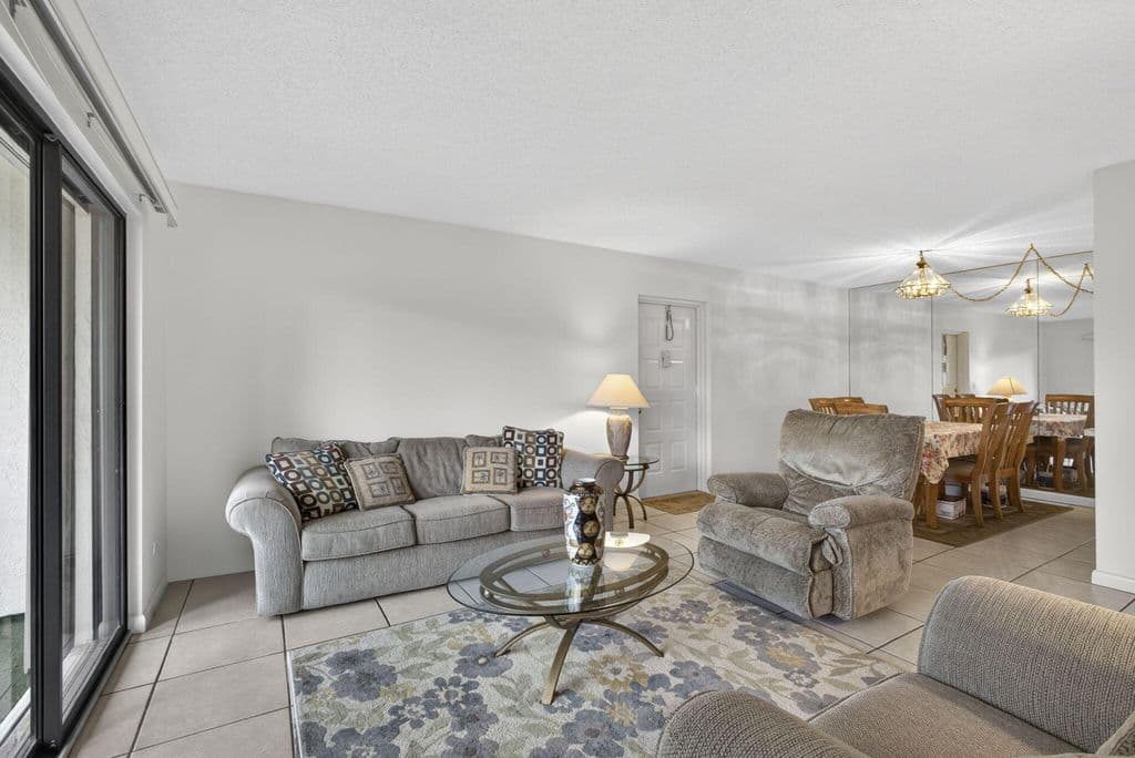 2+1 Condo — 812 Sky Pine Way #G1
