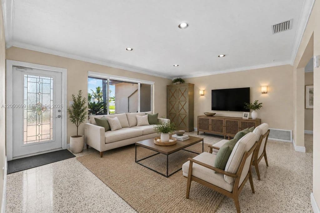 5+1 Müstakil ev — 8431 Pasadena Blvd