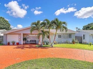 3-bedroom Single-Family Home — 7917 Shalimar St, Miramar, 33023